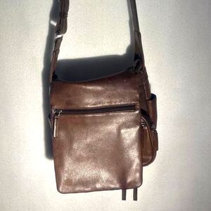 Wilsons-leather Women's Brown Crossbody Messenger Leather Bag